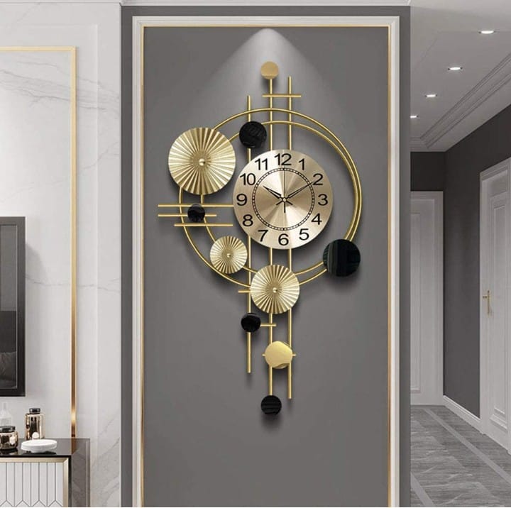 Floral Design Metal Wall Clock Decor