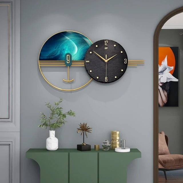 Gradient Design Metal Wall Clock Decor